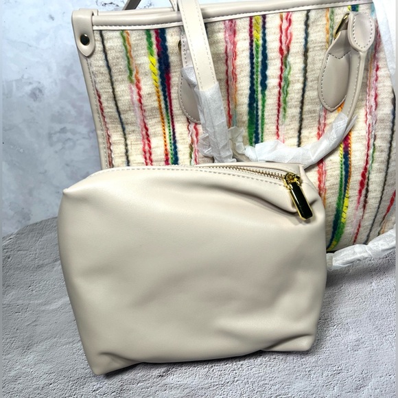 Structured Spring and Summer High Capacity Canvas Rainbow Tote NWOT - Picture 6 of 8
